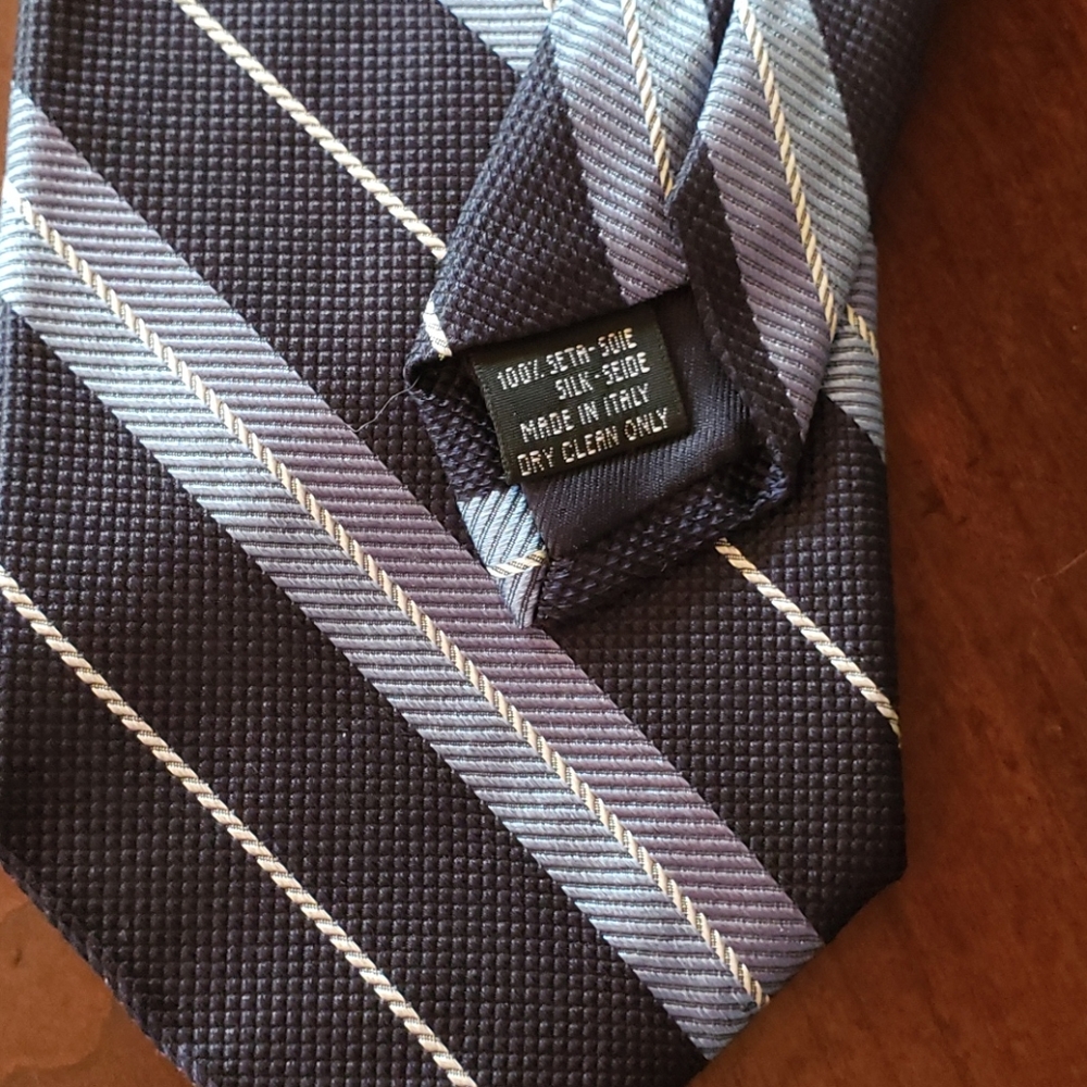 2 EUC Italian silk ties - Picture 2 of 5